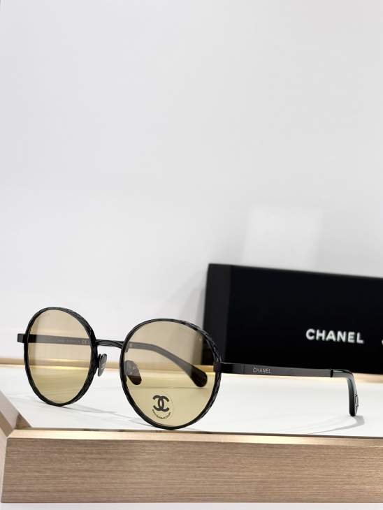 Picture of Chanel Sunglasses _SKUfw77669991fw